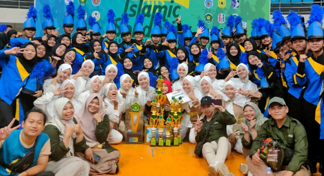 meraih juara 1 umum tingkat nasional dalam lomba islamic solidarity di bogor